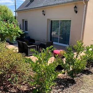 Hébergement de vacances Magnifique Bas De Maison Deux Situé Prés Des Plages Et Du Golf
